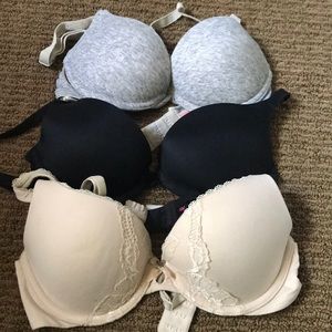 Set of 3 VS/ PINK bras all 32 B